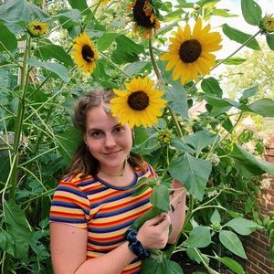 Meet your Posher, Annie